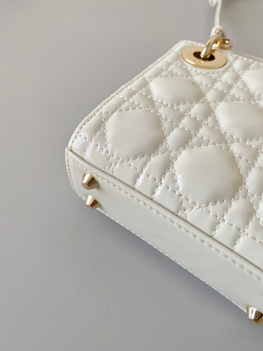 micro lady 12 white patent calfskin