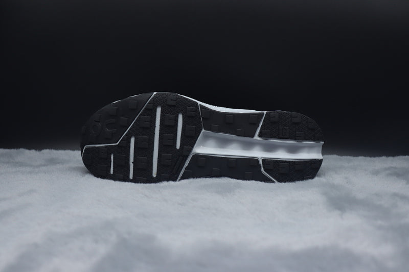 ON Cloudhorizon Running Shoe