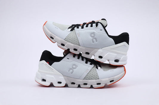 ON Cloudflyer4