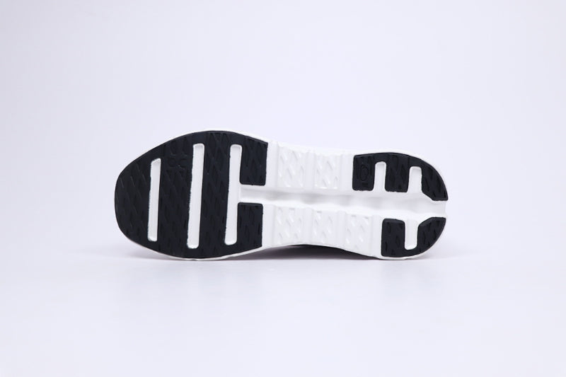 ON Cloudtilt 2 Lifestyle Sneaker