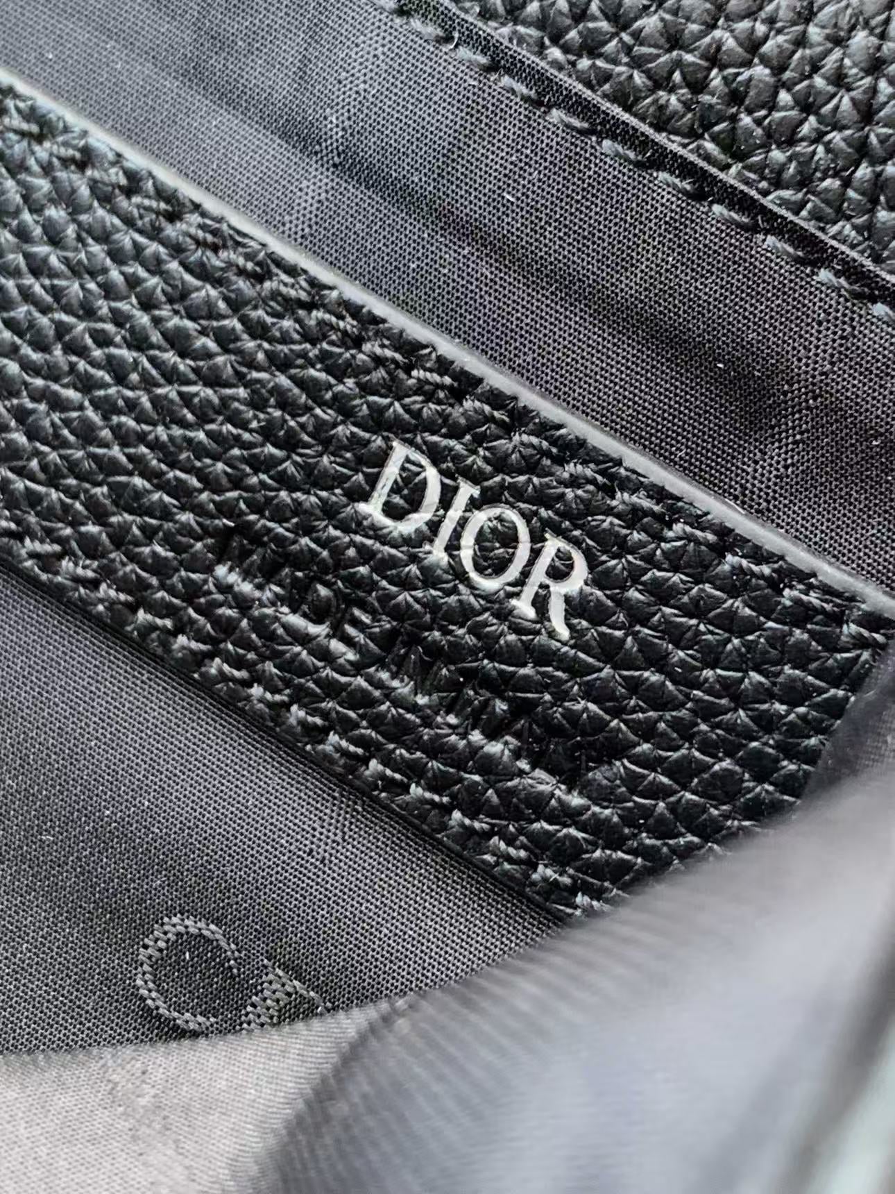 CD Icon Messenger Bag Black Grain