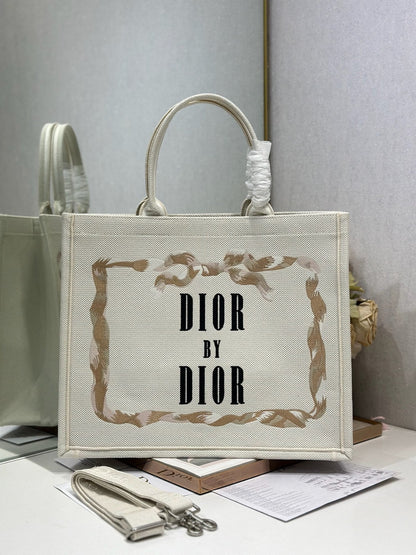CD Book Tote White in Canvas 288122
