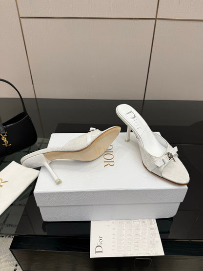 CD 26 Mule Heels 85 White in Fabric 803244