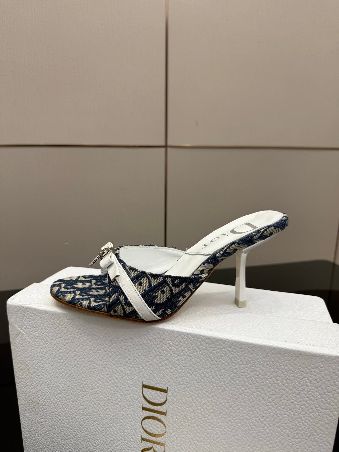 CD 26 Mule Heels 85 Navy Blue in Fabric 803246
