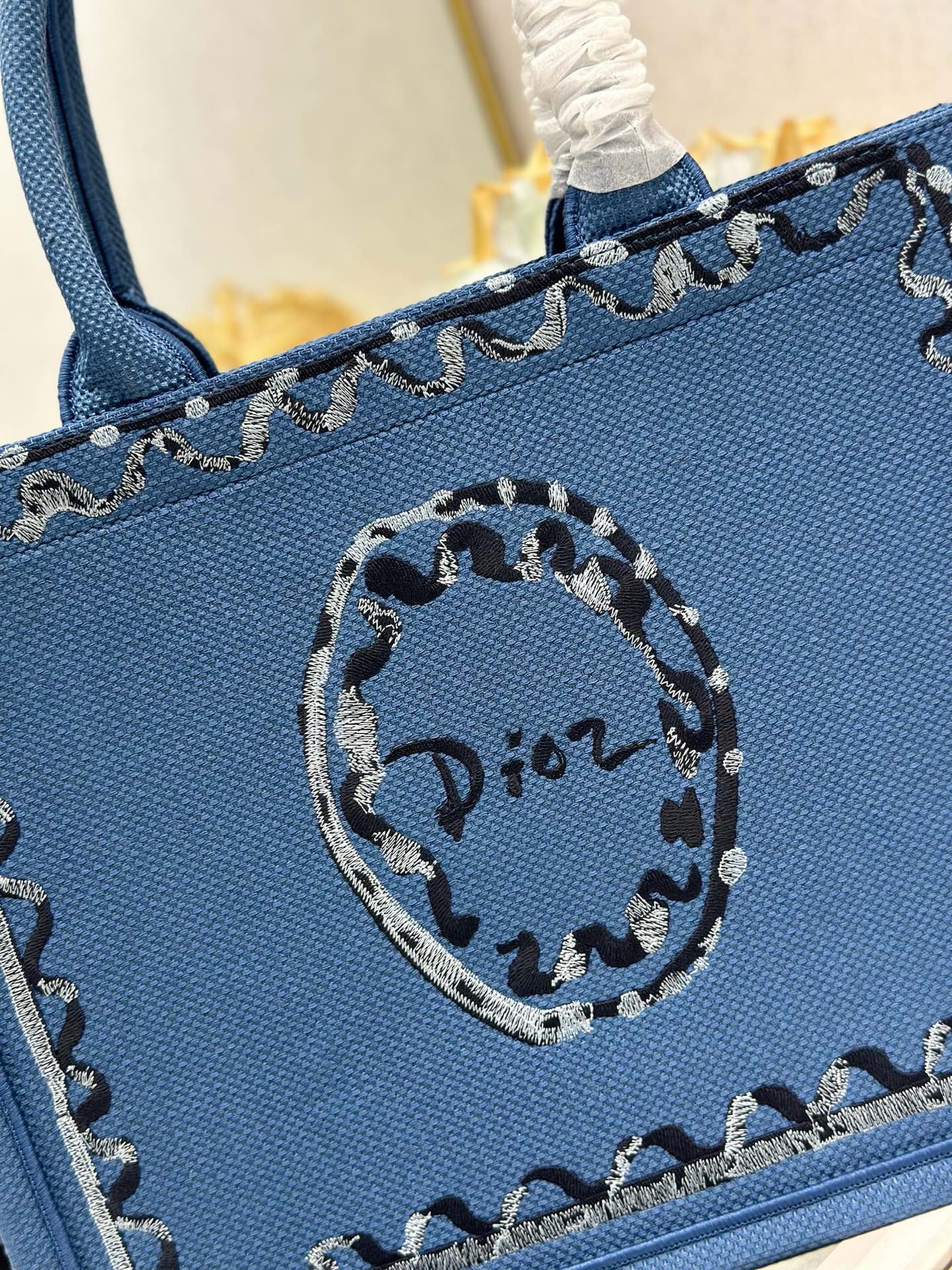 CD Medium Dioriviera Book Tote Blue Embroidered Canvas 158042