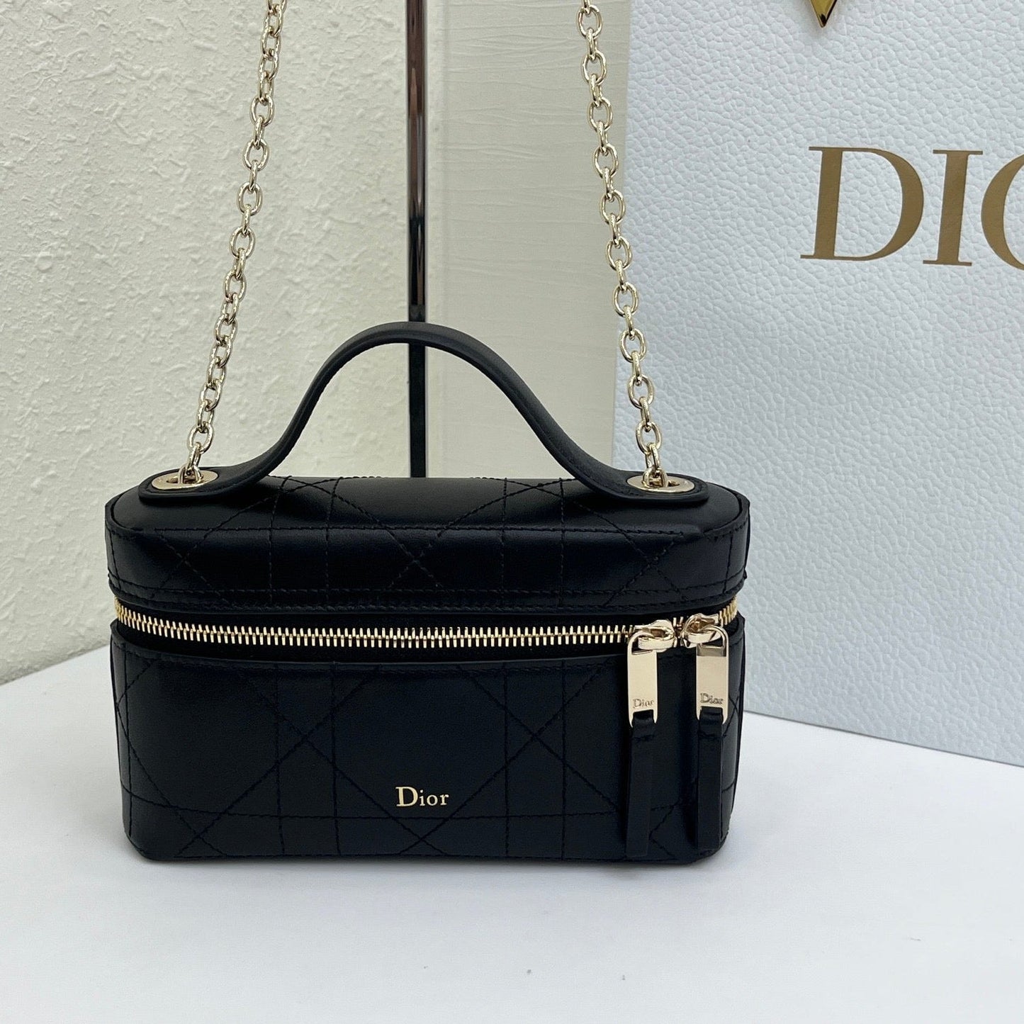 CD Cannage Vanity Chain Bag 19cm Black Cowhide 158120