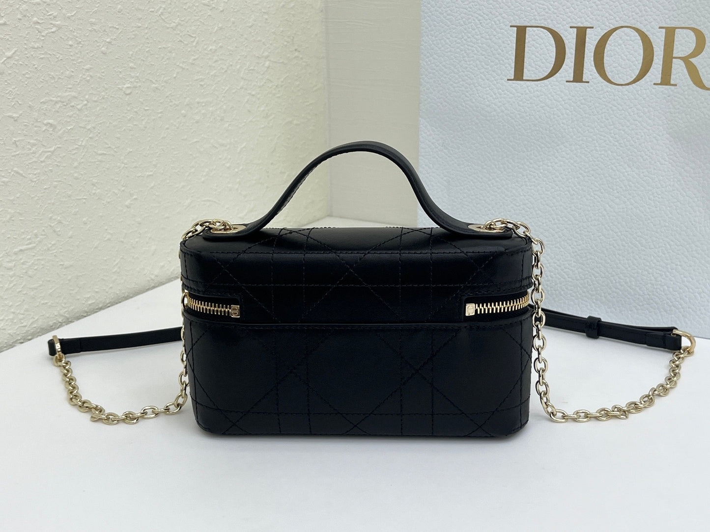 CD Cannage Vanity Chain Bag 19cm Black Cowhide 158120