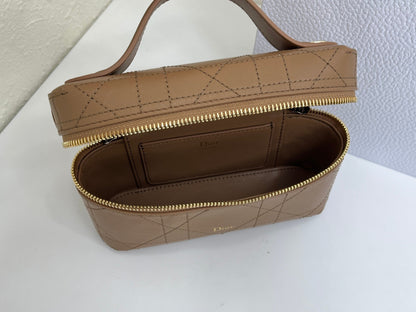 CD Cannage Vanity Chain Bag 19cm Brown Cowhide 158117