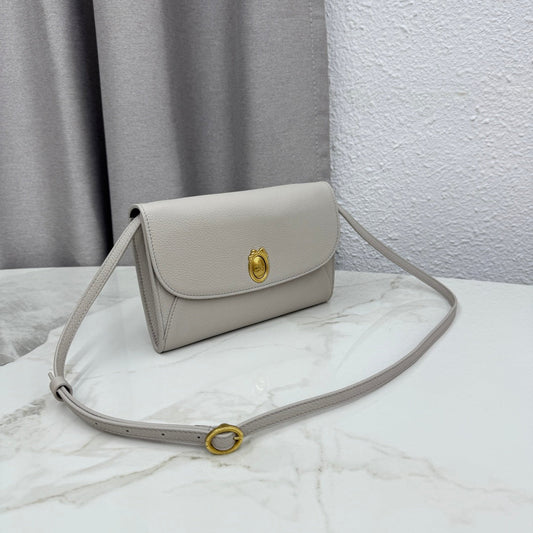 CD Médaillon Envelope Pouch 20.5cm Gris Pietro Cowhide Leather GHW 158546