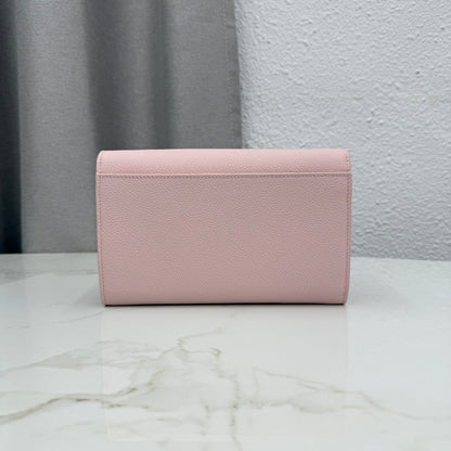 CD Médaillon Envelope Pouch 20.5cm Pink Cowhide Leather GHW 158548