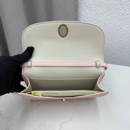 CD Médaillon Envelope Pouch 20.5cm Pink Cowhide Leather GHW 158548