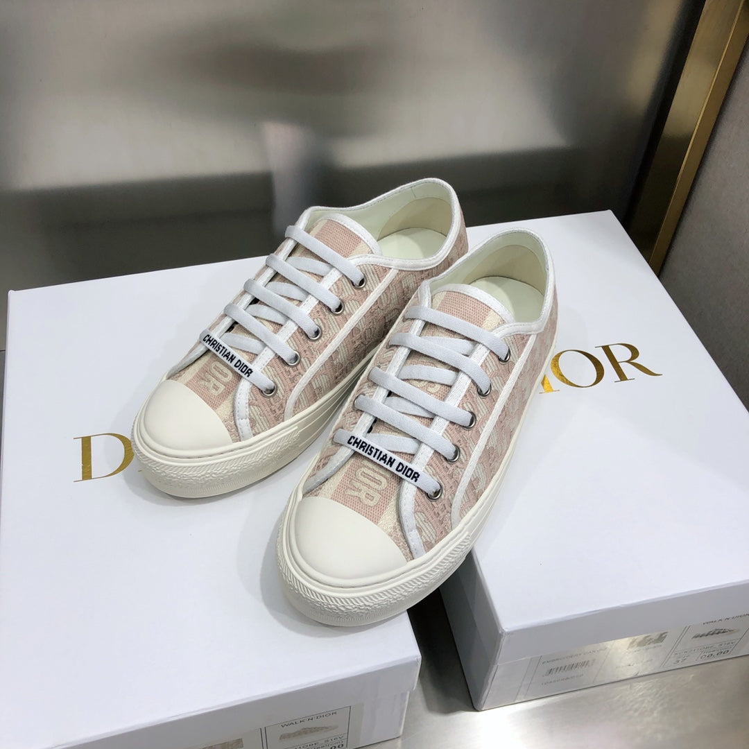 CD 26s Walk'n'Dior Sneaker Muted Pink Oblique Embroidered Cotton 966650
