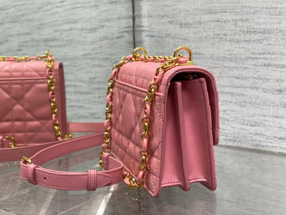 miss caro mini 18 pink calfskin