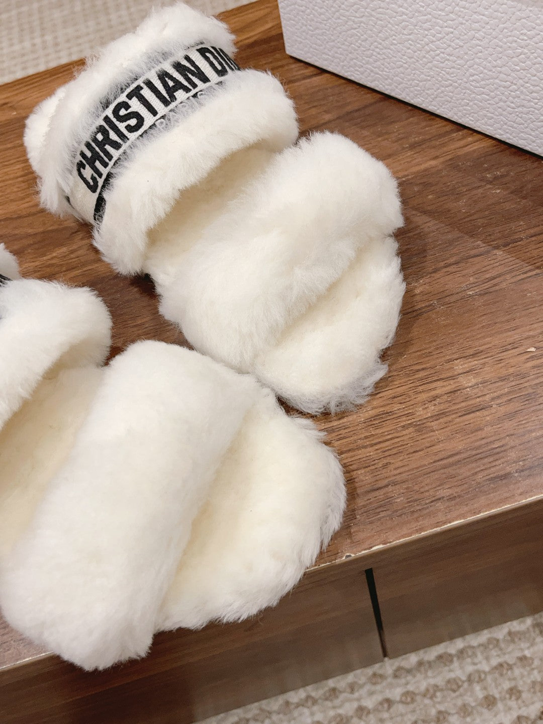 CD Sandal White Black Fleece And Canvas Fabric
