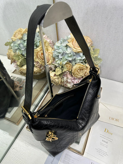 CD Medium Dior Voyage Bag 28cm Black Glossy Macrocannage Calfskin 288634