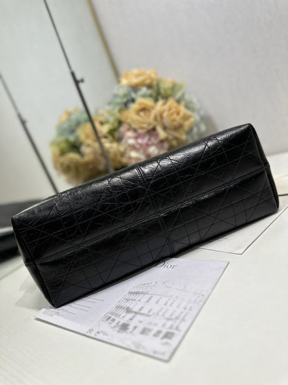 CD Large Dior Voyage Bag 34cm Black Glossy Macrocannage Calfskin 288644