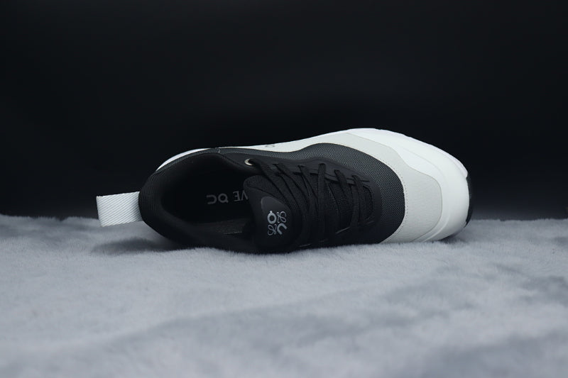ON Cloudtilt 2 Lifestyle Sneaker