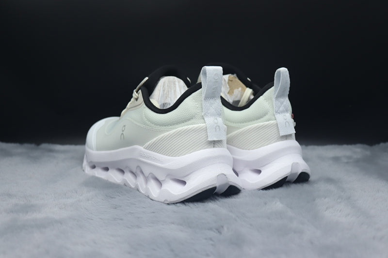 ON Cloudtilt 2 Lifestyle Sneaker