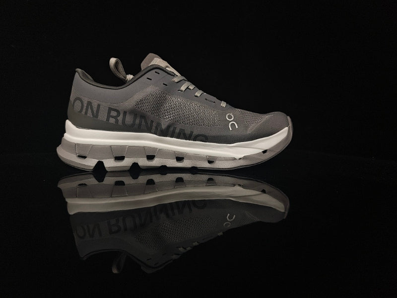 ON Cloudflow 5 Running Shoe