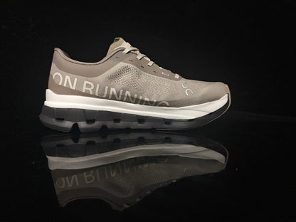 ON Cloudflow 5 Running Shoe