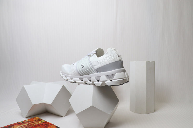 ON Cloudswift 3
