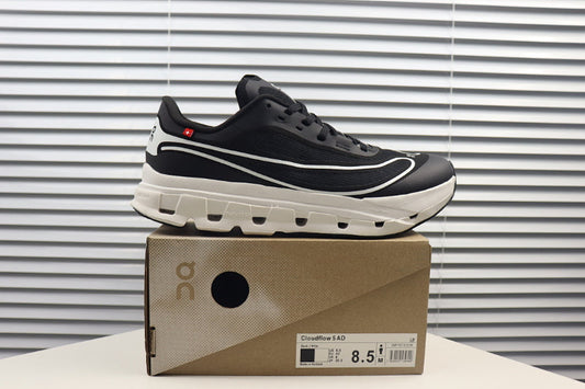 ON Cloudflow 5 Running Shoe