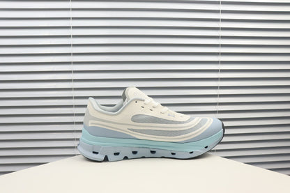 ON Cloudflow 5 Running Shoe