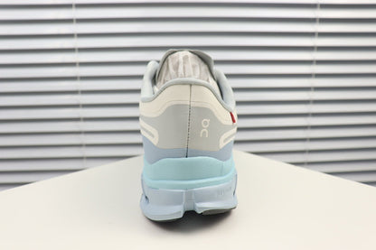 ON Cloudflow 5 Running Shoe