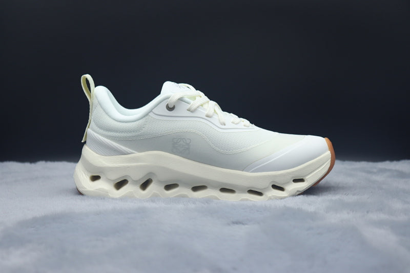 ON Cloudtilt 2 Lifestyle Sneaker
