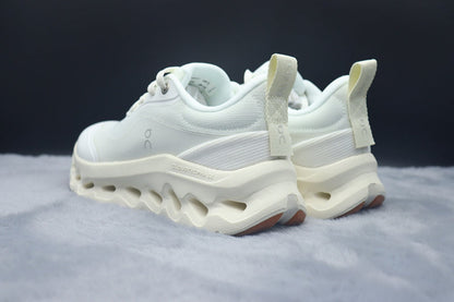 ON Cloudtilt 2 Lifestyle Sneaker
