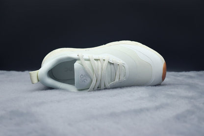 ON Cloudtilt 2 Lifestyle Sneaker