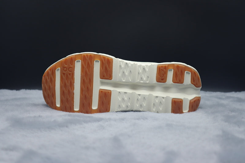 ON Cloudtilt 2 Lifestyle Sneaker