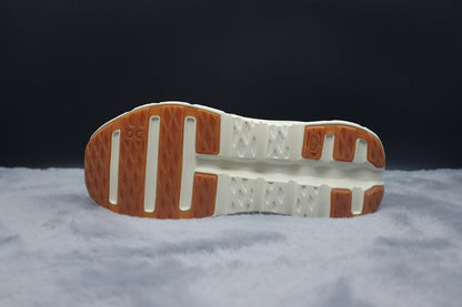 ON Cloudtilt 2 Lifestyle Sneaker