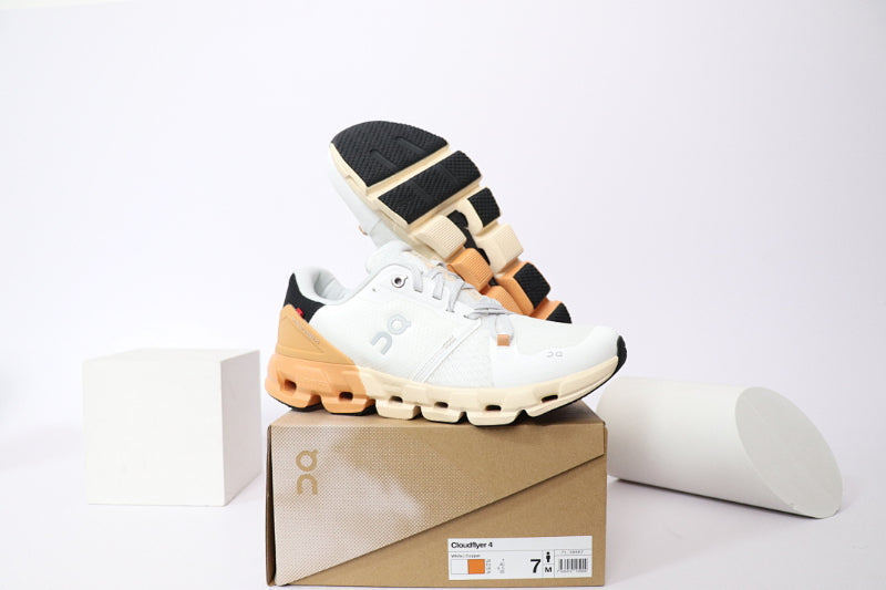 ON Cloudflyer4