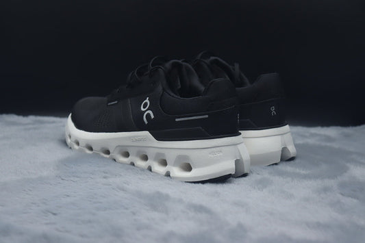 ON Cloudrunner 2 Running Shoe