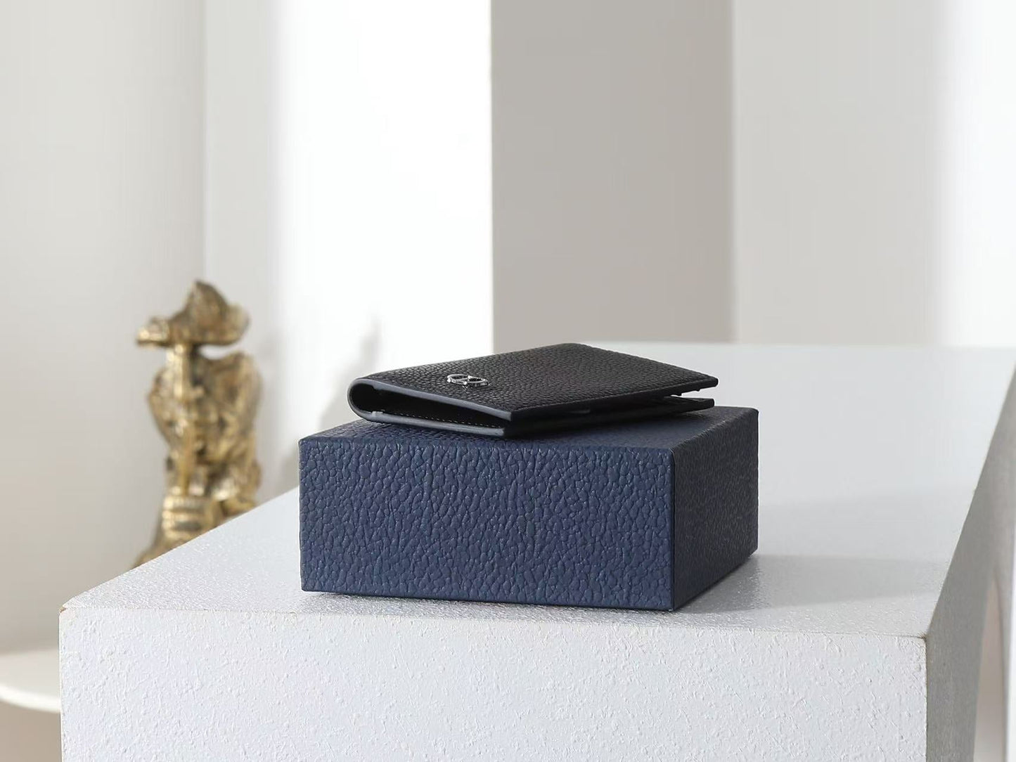 CD Icon Bifold Wallet Black Grain Leather