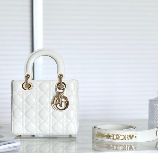 CD Medium Lady 20cm Bag White Calfskin Ghw