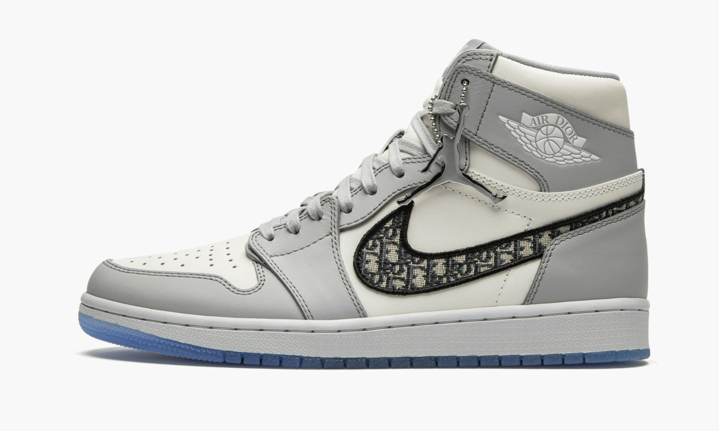 Air Jordan 1 Retro High Dior Sneakers - Head-Turner | Must-Cop