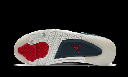 Air Jordan 4 Retro SE Deep Ocean Sneakers - Court Classic