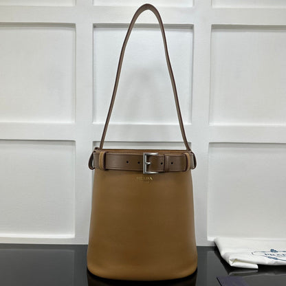 Prada 2026 Medium Bucket Bag 29cm Calfskin