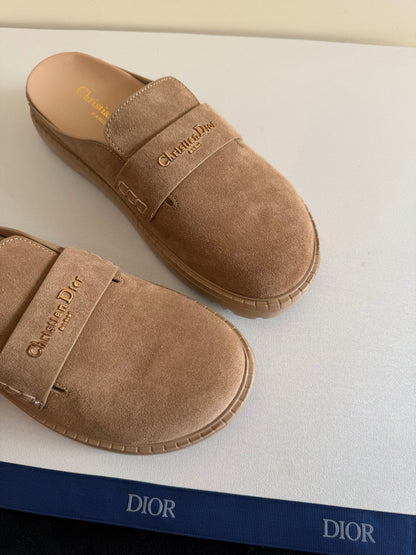 CD Boy Mules Full Brown Suede