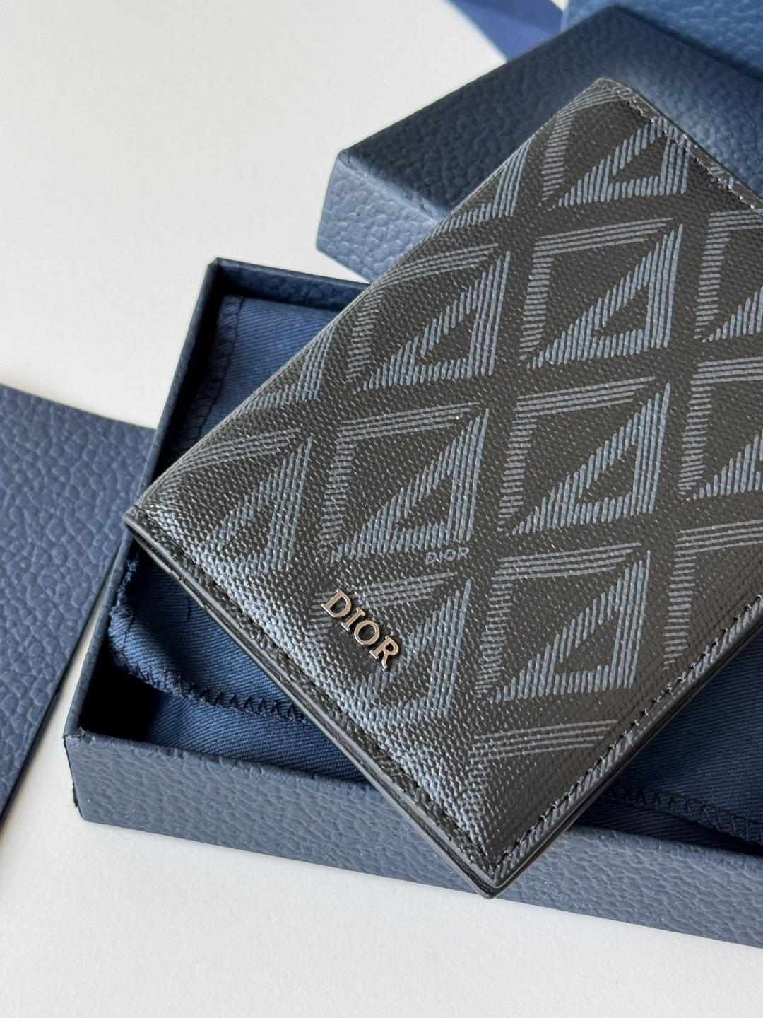 CD Diamond Saddle Passport Black Cowhide