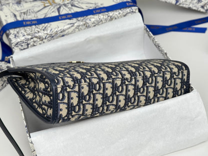 CD 30 Montaigne Dea Pouch 26cm Blue Jacquard  258619