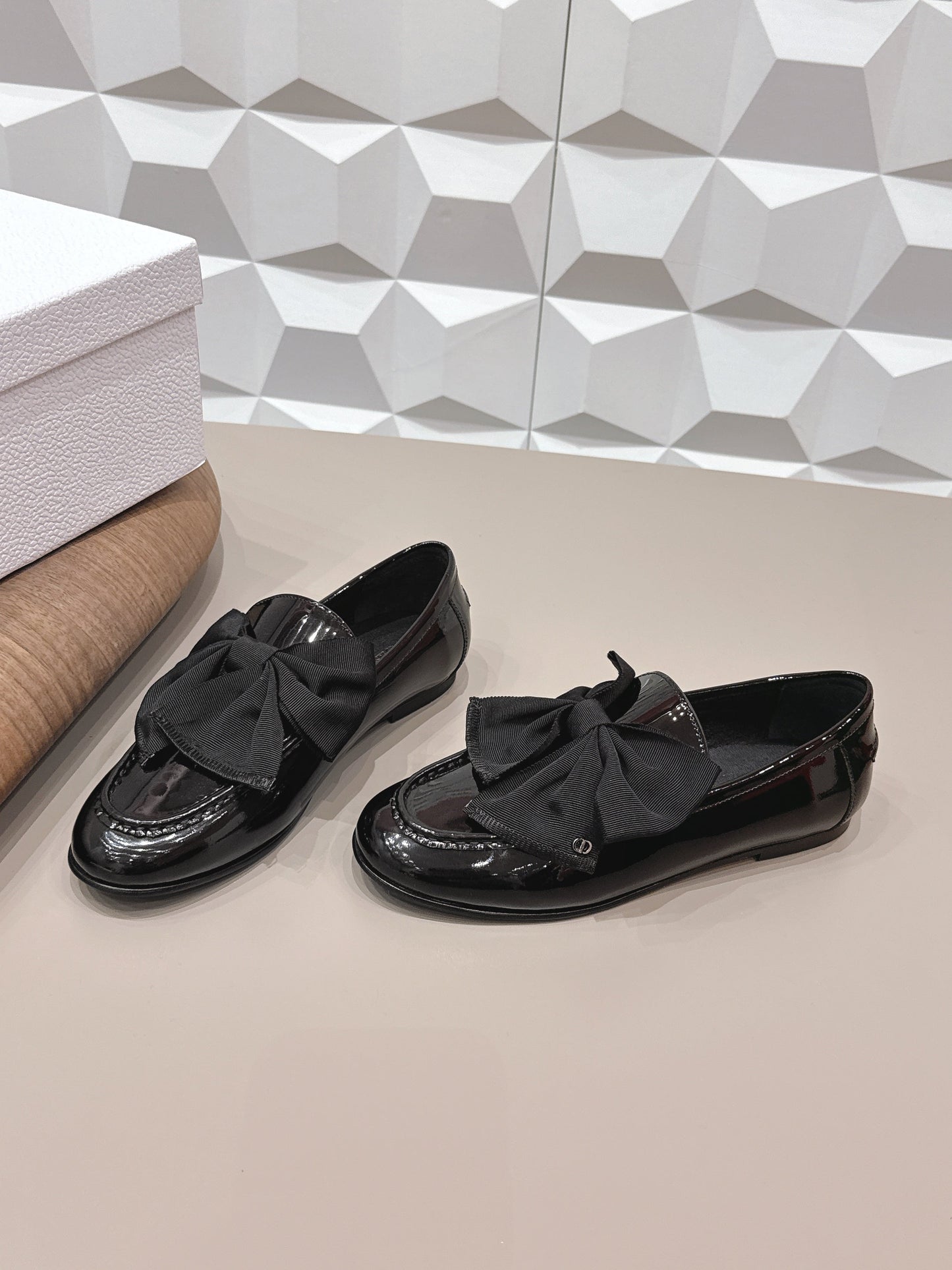 CD Diorissimo Loafer Black Patent Leather 613689