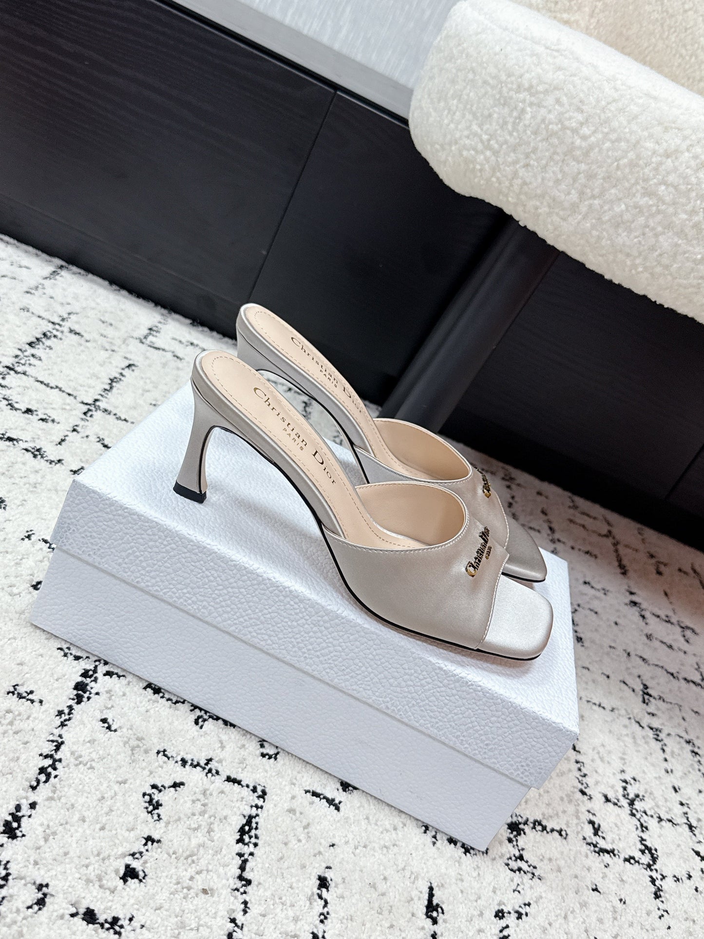 CD Square-Toed Sandal Grey Satin 617521