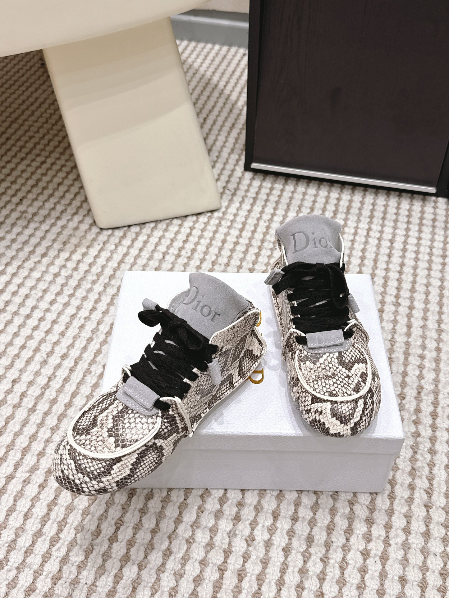 Dior Roadie Sneaker Black Light Grey Python Leather 661982