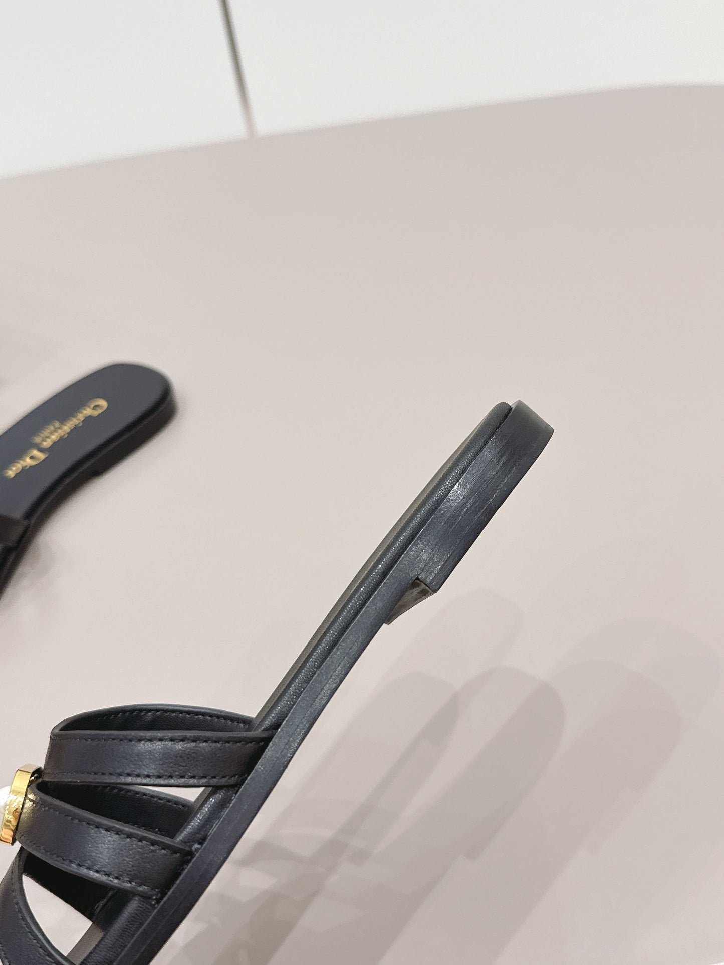 CD 26s 30M Slide Black Calfskin 738222