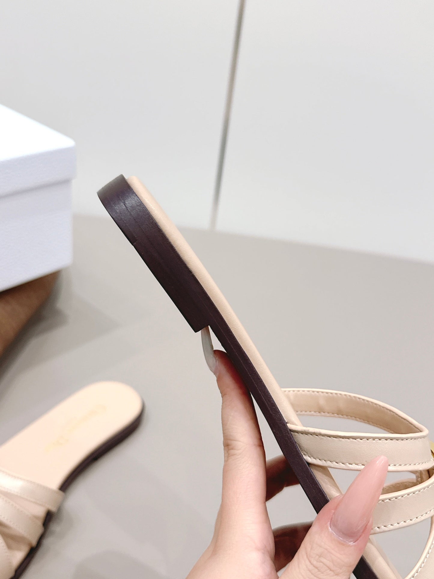 CD 26s 30M Slide Beige Calfskin 738224