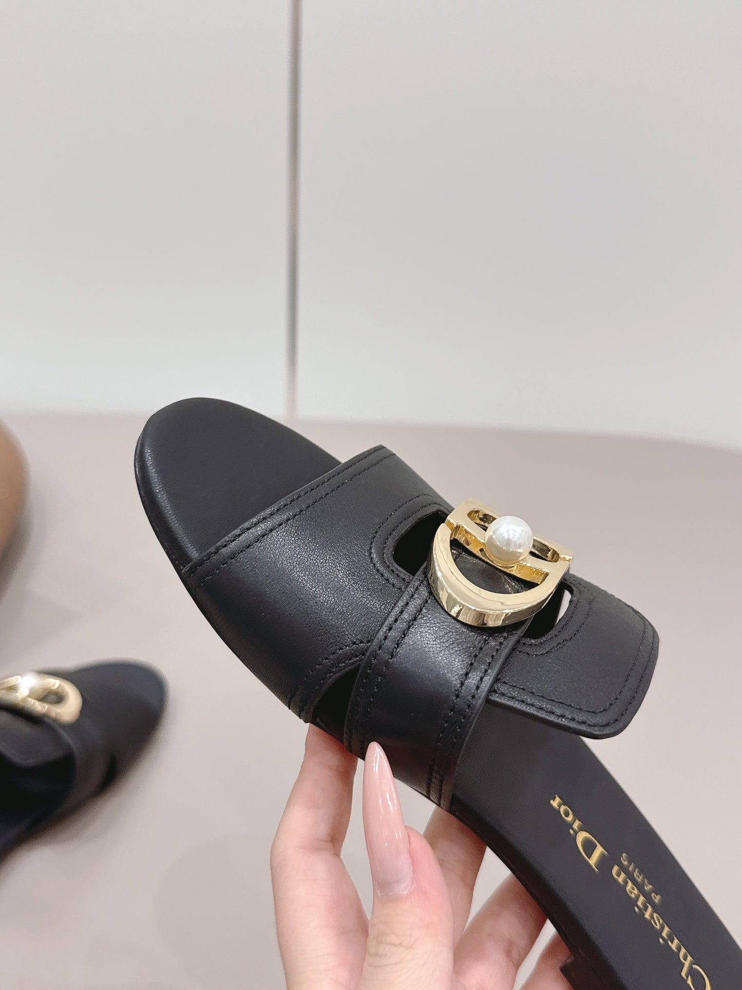 CD 30 Montaigne Slide Black Calfskin 738229