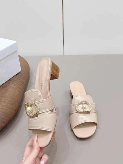 CD 30 Montaigne Sandal 4.5cm Beige Calfskin 738227